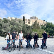Athens: E-Bike Trike Tour with Gyros & Souvlaki Tasting